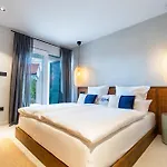 Moya Boutique Sleep فندق مبيت وإفطار