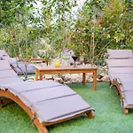Moya Boutique Sleep فندق مبيت وإفطار مالي درفينيك