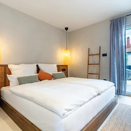 Moya Boutique Sleep * Mali Drvenik