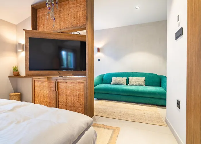 Moya Boutique Sleep Bed & Breakfast *
