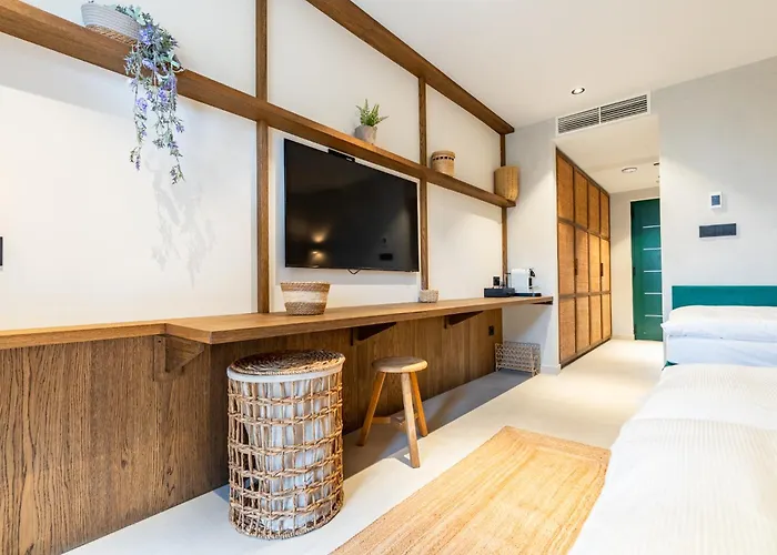 Bed & Breakfast Moya Boutique Sleep *