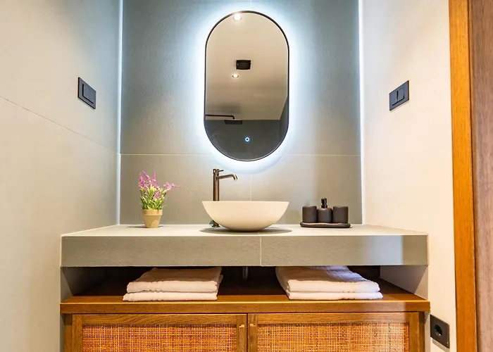 Moya Boutique Sleep Mali Drvenik