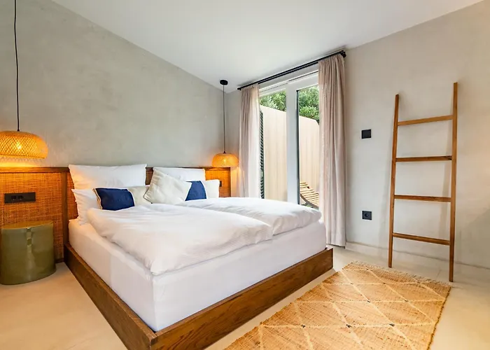 Moya Boutique Sleep * Mali Drvenik