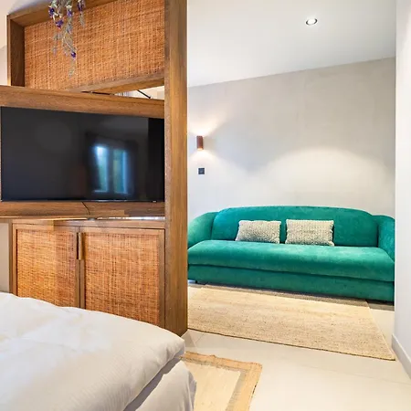 Moya Boutique Sleep Bed & Breakfast *