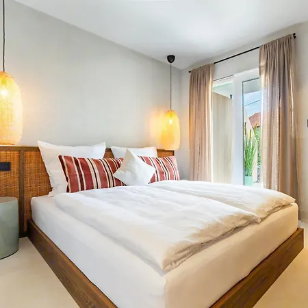 Bed & Breakfast Moya Boutique Sleep