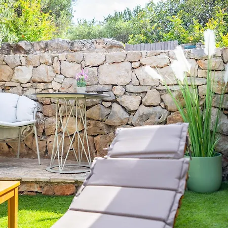Bed & Breakfast Moya Boutique Sleep Mali Drvenik