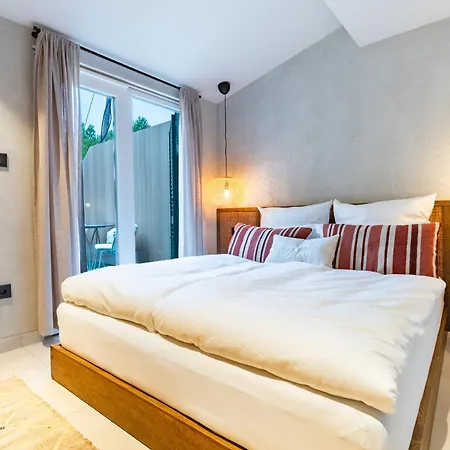 Moya Boutique Sleep Bed & Breakfast *