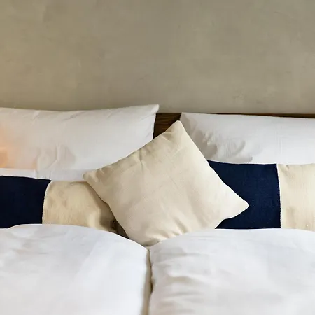 Moya Boutique Sleep * Mali Drvenik