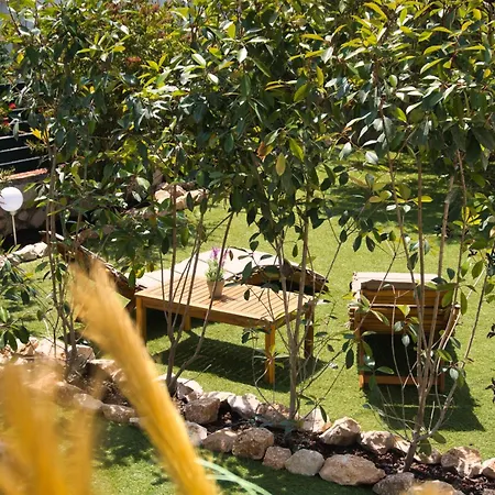 Bed & Breakfast Moya Boutique Sleep